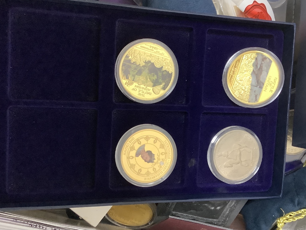 A quantity of Royal Mint, Westminster etc. coins and medallions